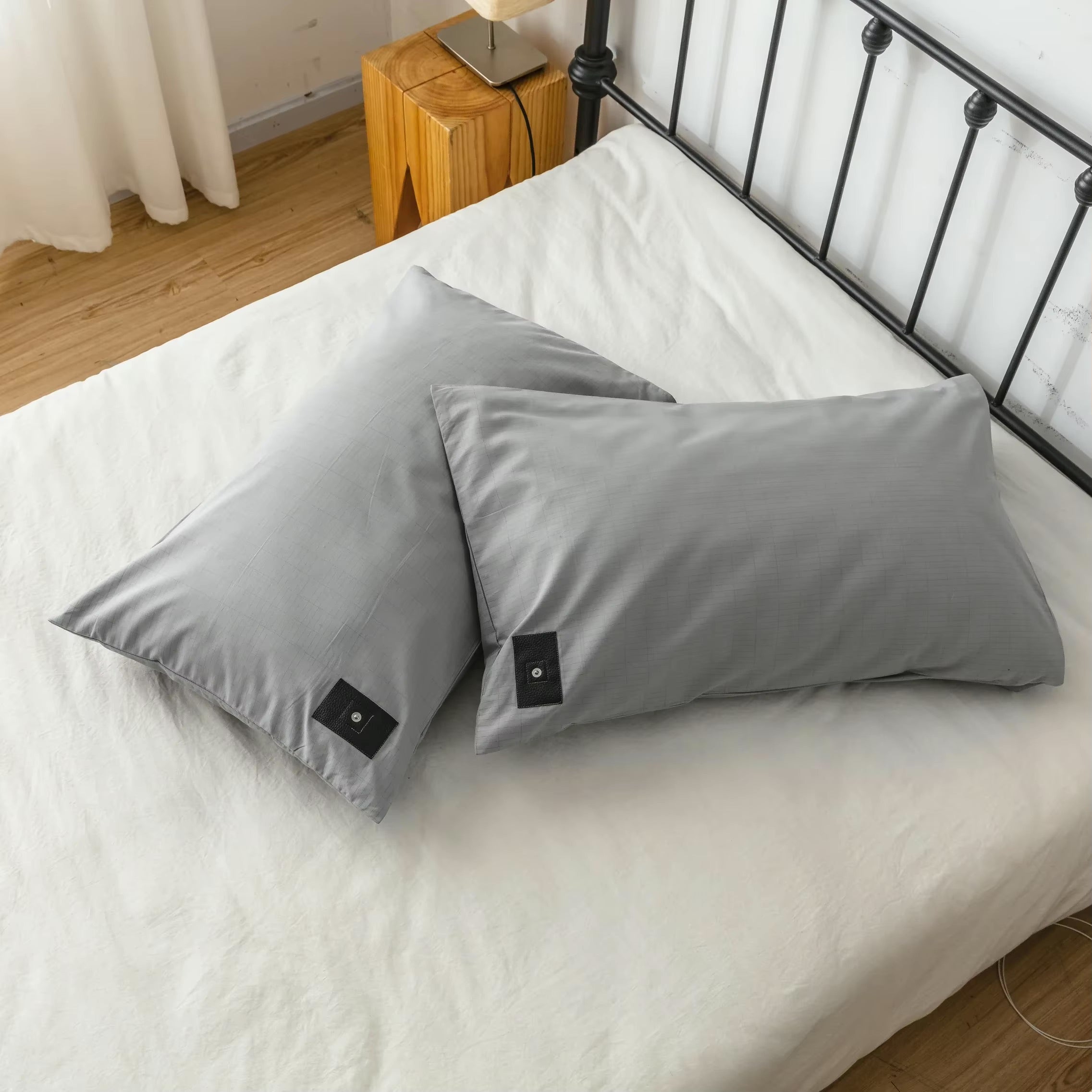 Grounding Pillowcase